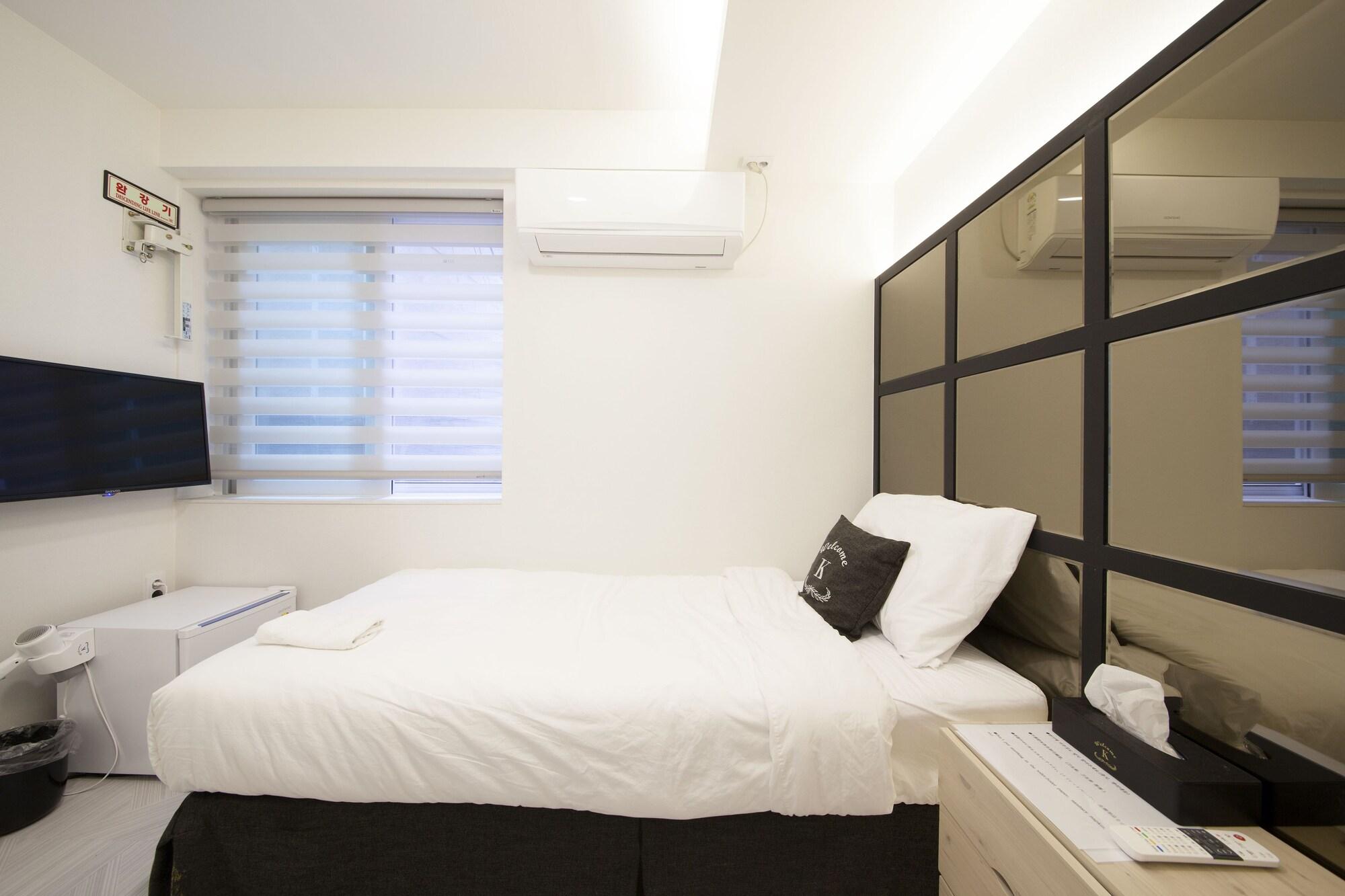 K-Guesthouse Seomyeon 1 Pusan Zewnętrze zdjęcie